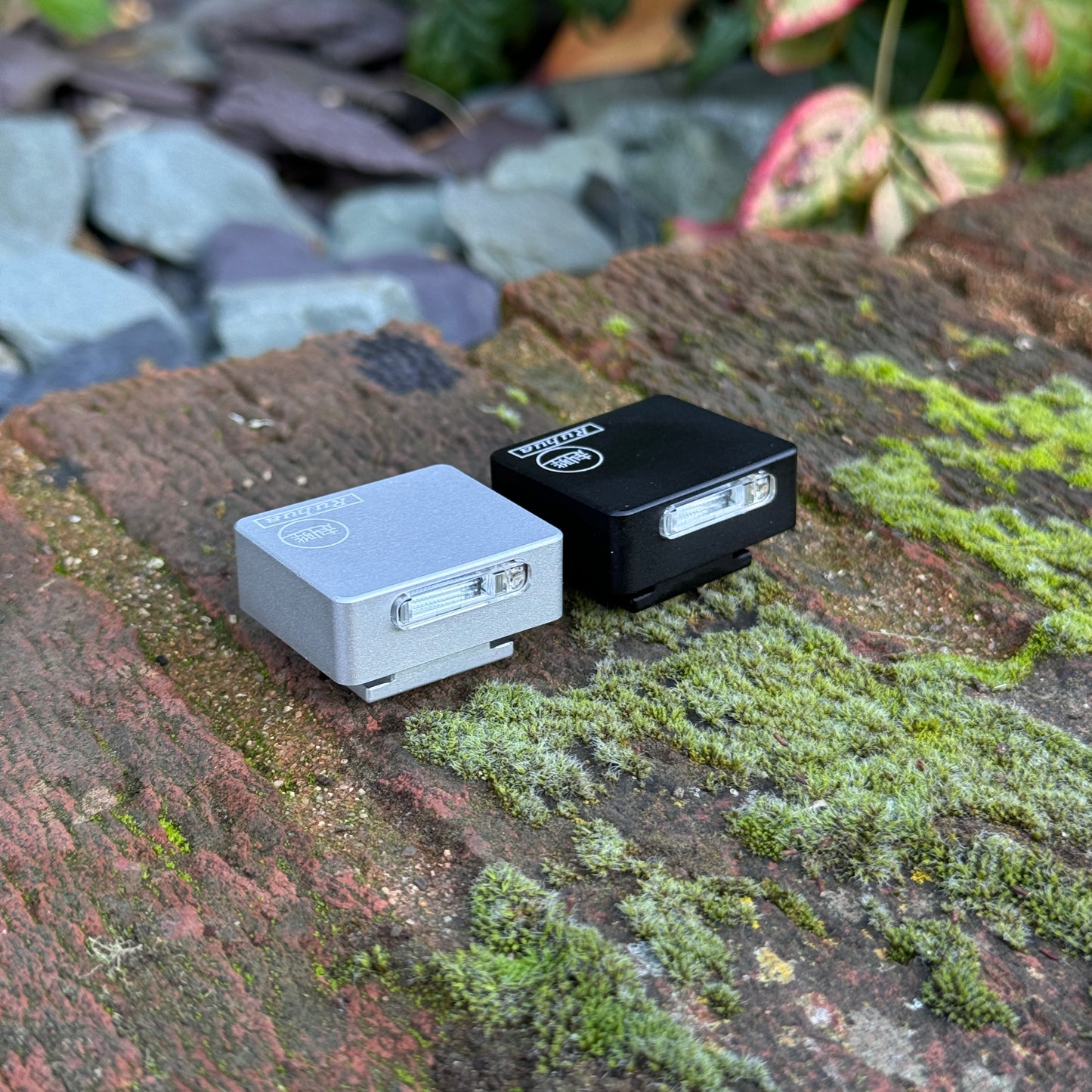 【IDEA FLASH】World's Smallest Cameras Flashlight for RICOH GRIII IIIX, FUJI, SONY. FREE WORLD WIDE SHIPPING