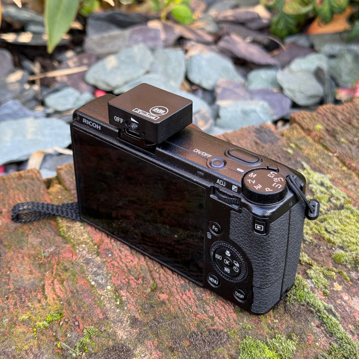 【IDEA FLASH】World's Smallest Cameras Flashlight for RICOH GRIII IIIX, FUJI, SONY. FREE WORLD WIDE SHIPPING