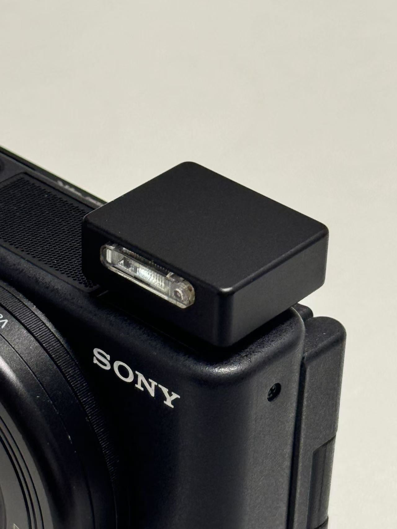 【IDEA FLASH】World's Smallest Cameras Flashlight for RICOH GRIII IIIX, FUJI, SONY. FREE WORLD WIDE SHIPPING